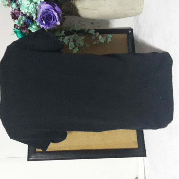 Torrid Love Hate V Neck T Shirt size 2XL - Picture 4 of 7